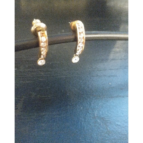 ❤Earings! - Picture 1 of 3